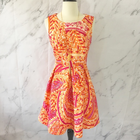 Sandra Darren Dresses & Skirts - Sandra Darren bright patterned scuba a-line dress